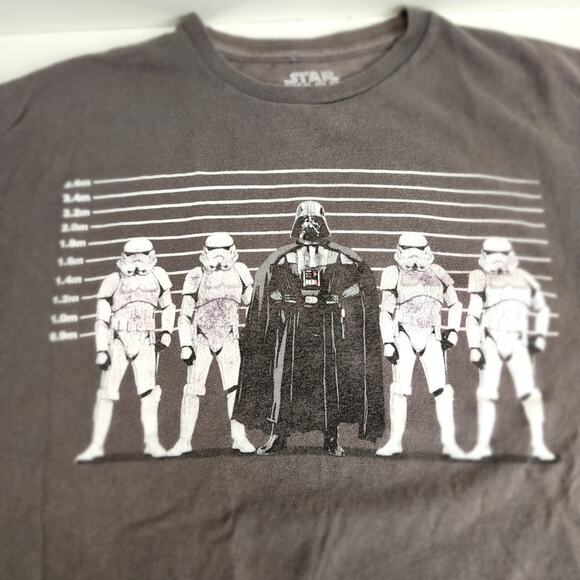 Star Wars Darth Vader & Storm Troopers Line Up Mug Shot Tee Shirt Men's Size L - Picture 2 of 4